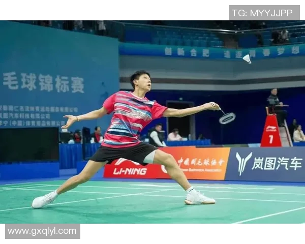 重庆羽毛球队防反体系解析：提升羽毛球战术的关键策略与应用