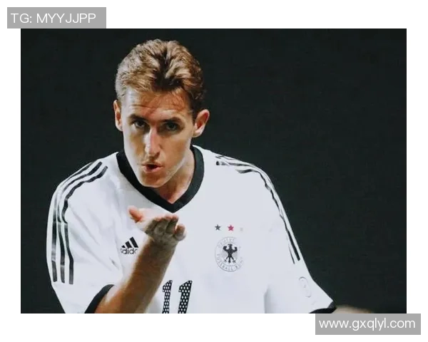 马尔维罗足球明星的传奇之路与辉煌成就探秘