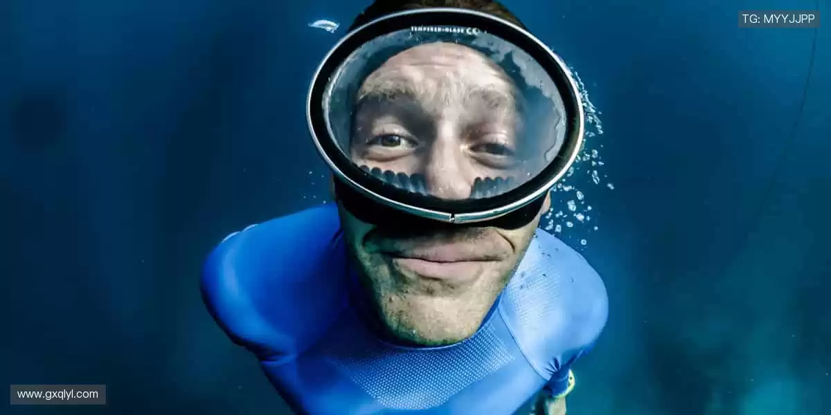 ⚽ 全球赛事盛宴,每一脚都点燃热血!🔥